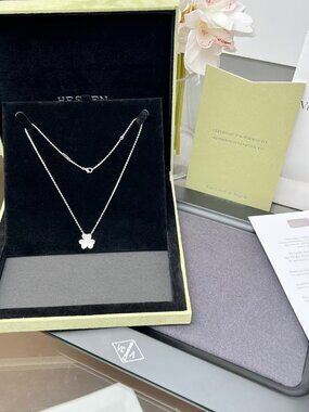 Van Cleef & Arpels silver necklace